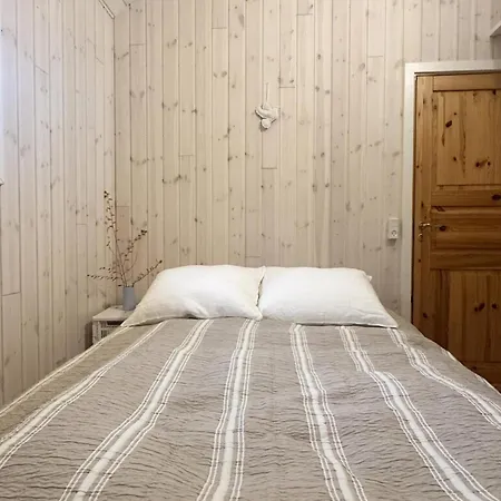 Hyggeligt Og Moderne Midt I Skoven